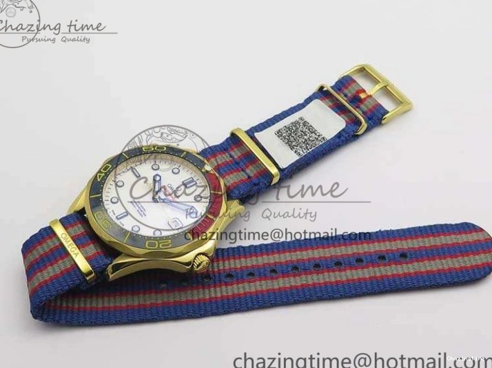 0417 Modern Seamaster 300M 007 YG URF 1:1 Best Edition White Dial Ceramic Bezel On Nylon Strap A 8115